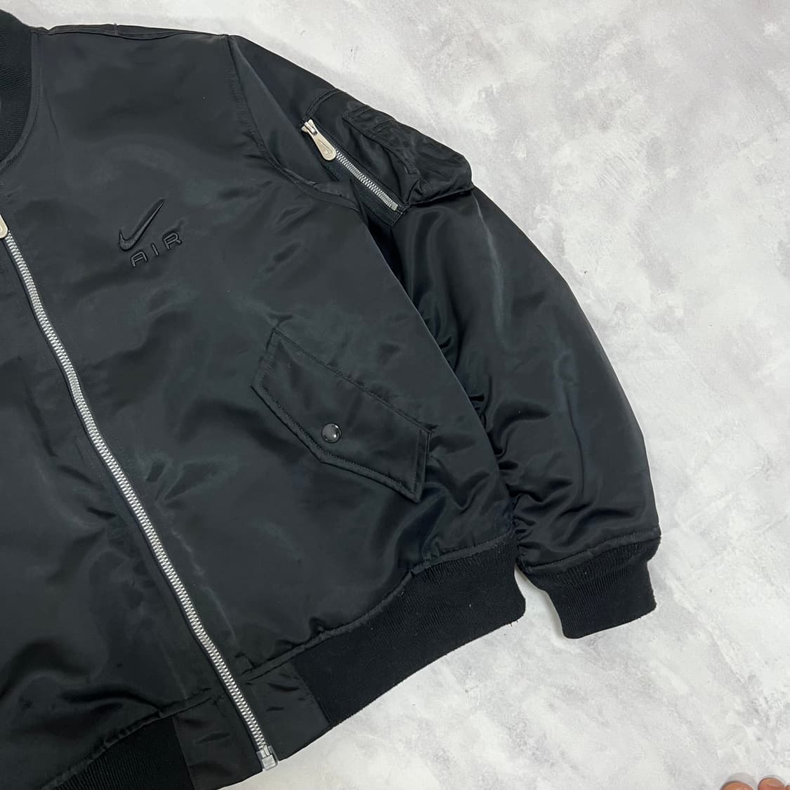 나이키 NSW 에어 봄버 재킷 상품이미지4