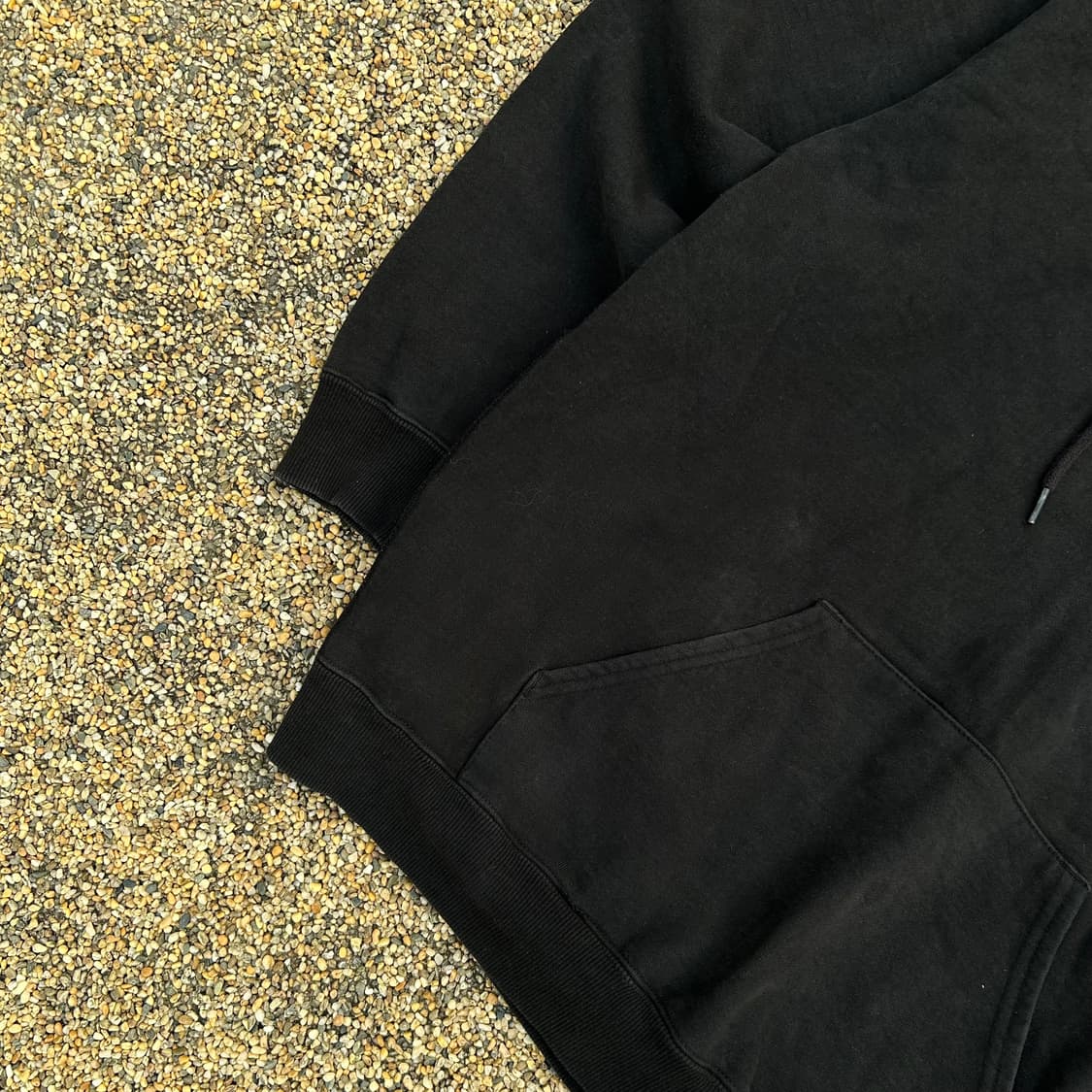 디스이스네버뎃 블랙 로고 후드티 상품이미지3