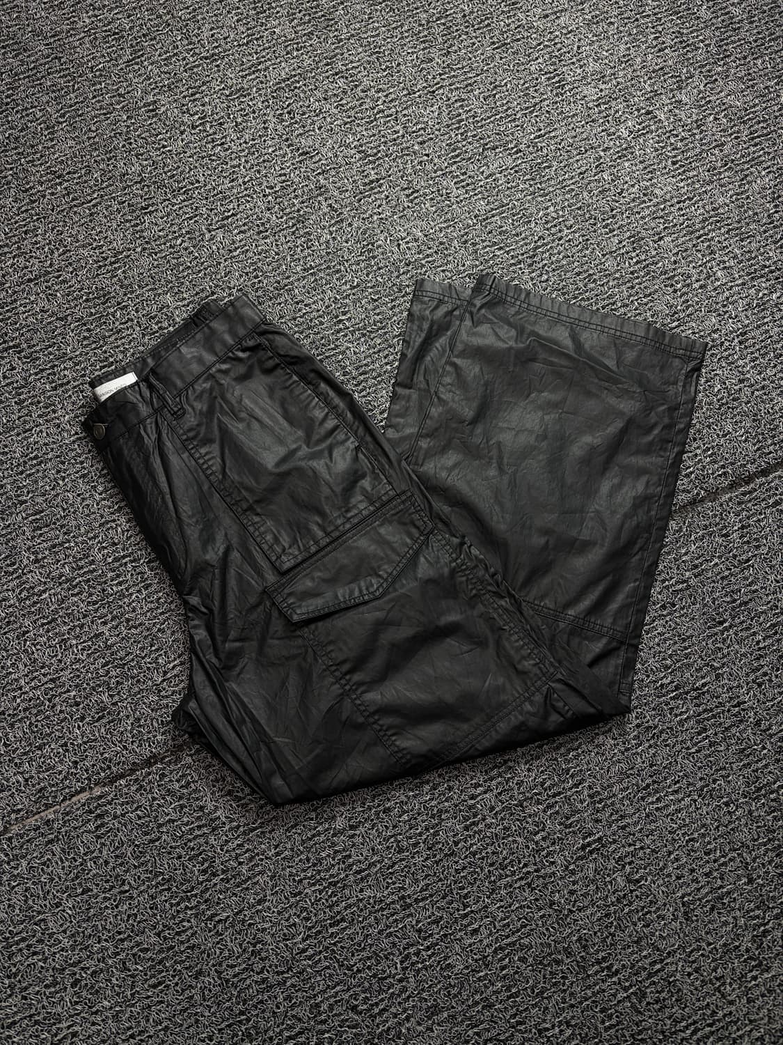 메종미네드 블랙 코팅 퍼티그 와이드 팬츠 1980 상품이미지1