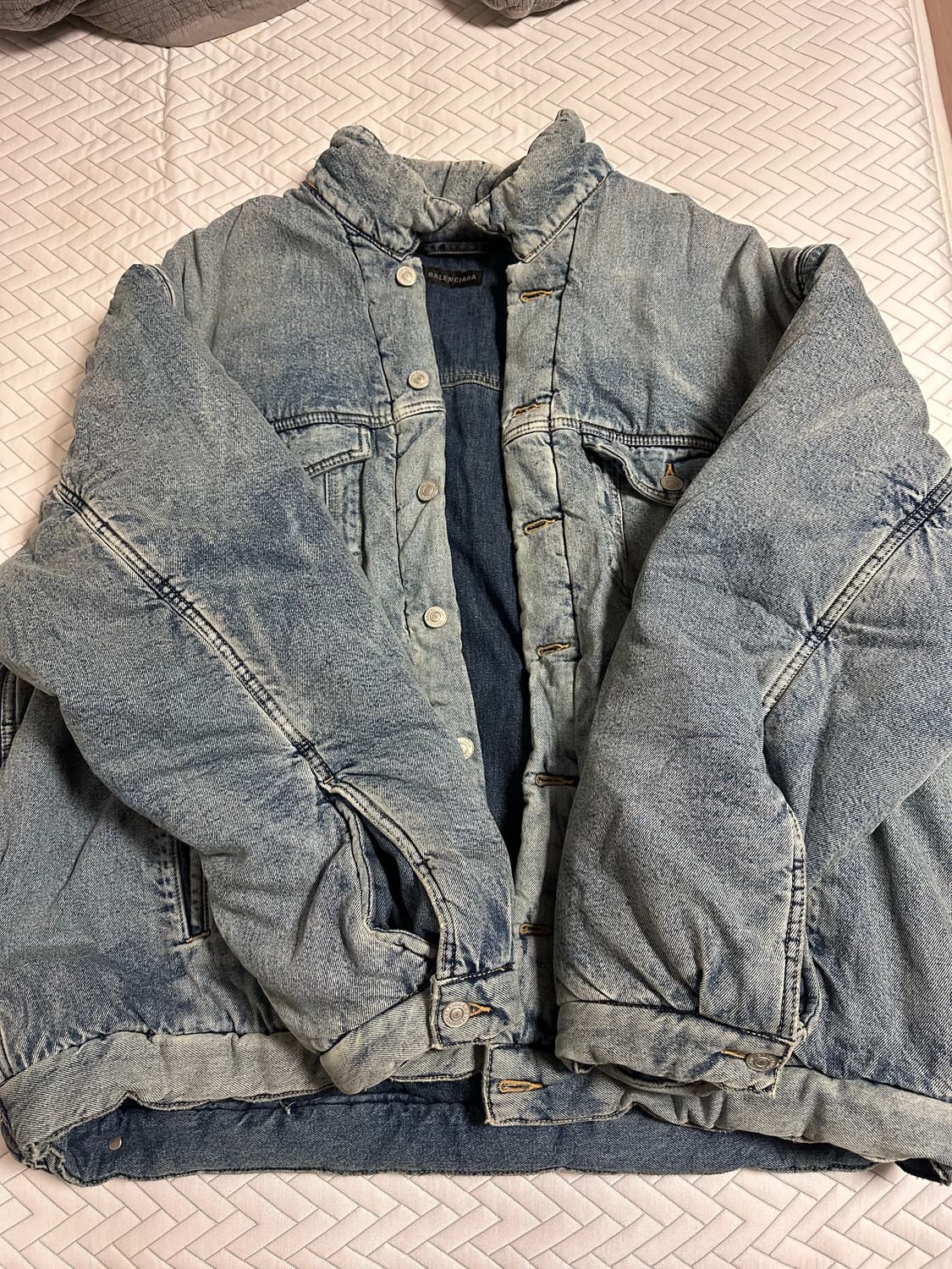 [44] 발렌시아가 패디드 데님 상품이미지1