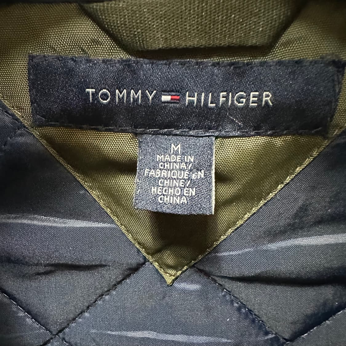 100 타미힐피거 남자 포인트카라 누빔 퀄팅패딩 상품이미지5