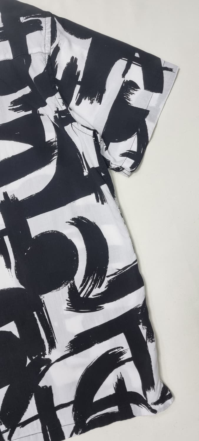 자라 오픈넥 반팔 셔츠 L _ 남성,100 상품이미지8