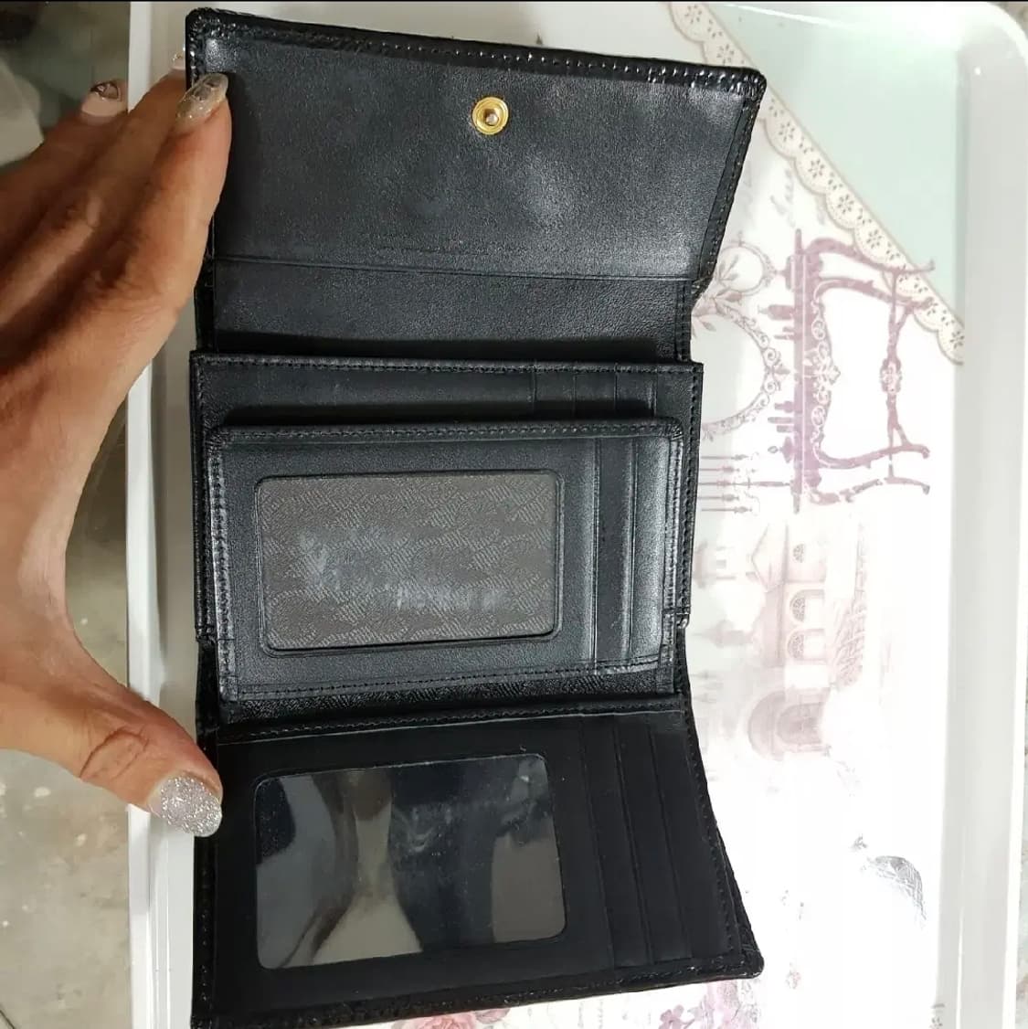 20만원대 빈폴정품 중지갑 상태최상 상품이미지3