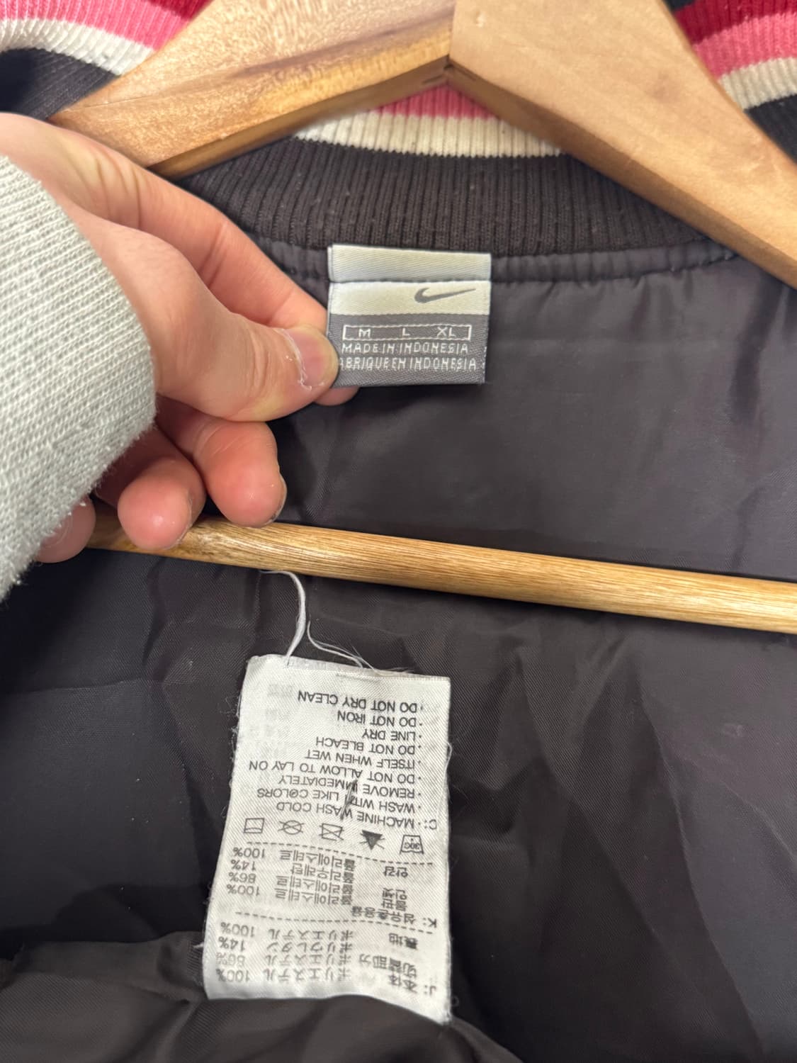 나이키 다크브라운 빅로고 올드스쿨 퀄팅 집업 자켓 상품이미지9