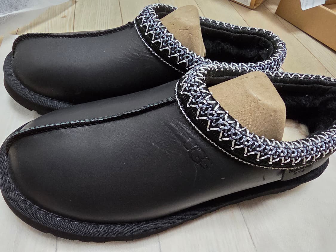 UGG 미국어그 레더 타스만 블랙240 상품이미지5