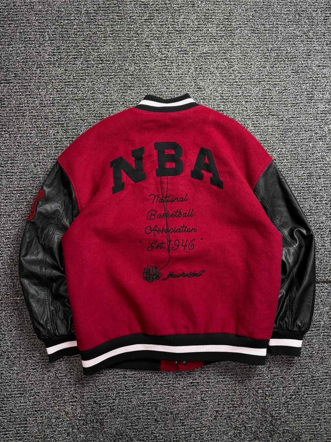 NBA 유니 이니셜 로고 바시티 점퍼 2278 상품이미지4