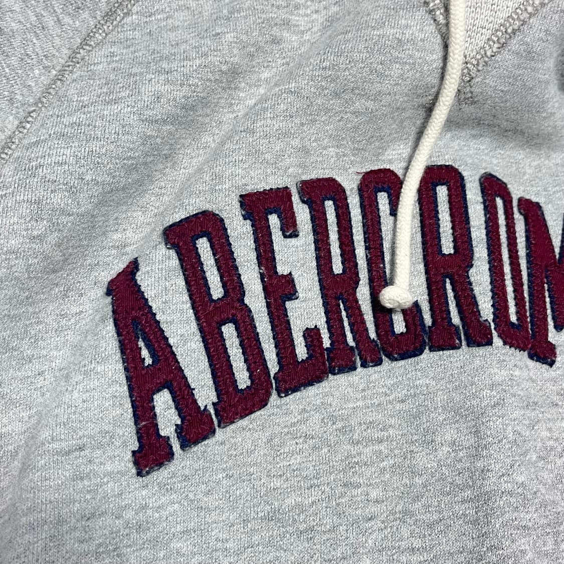 아베크롬비 후디 유니버시티 로고 XL 상품이미지4