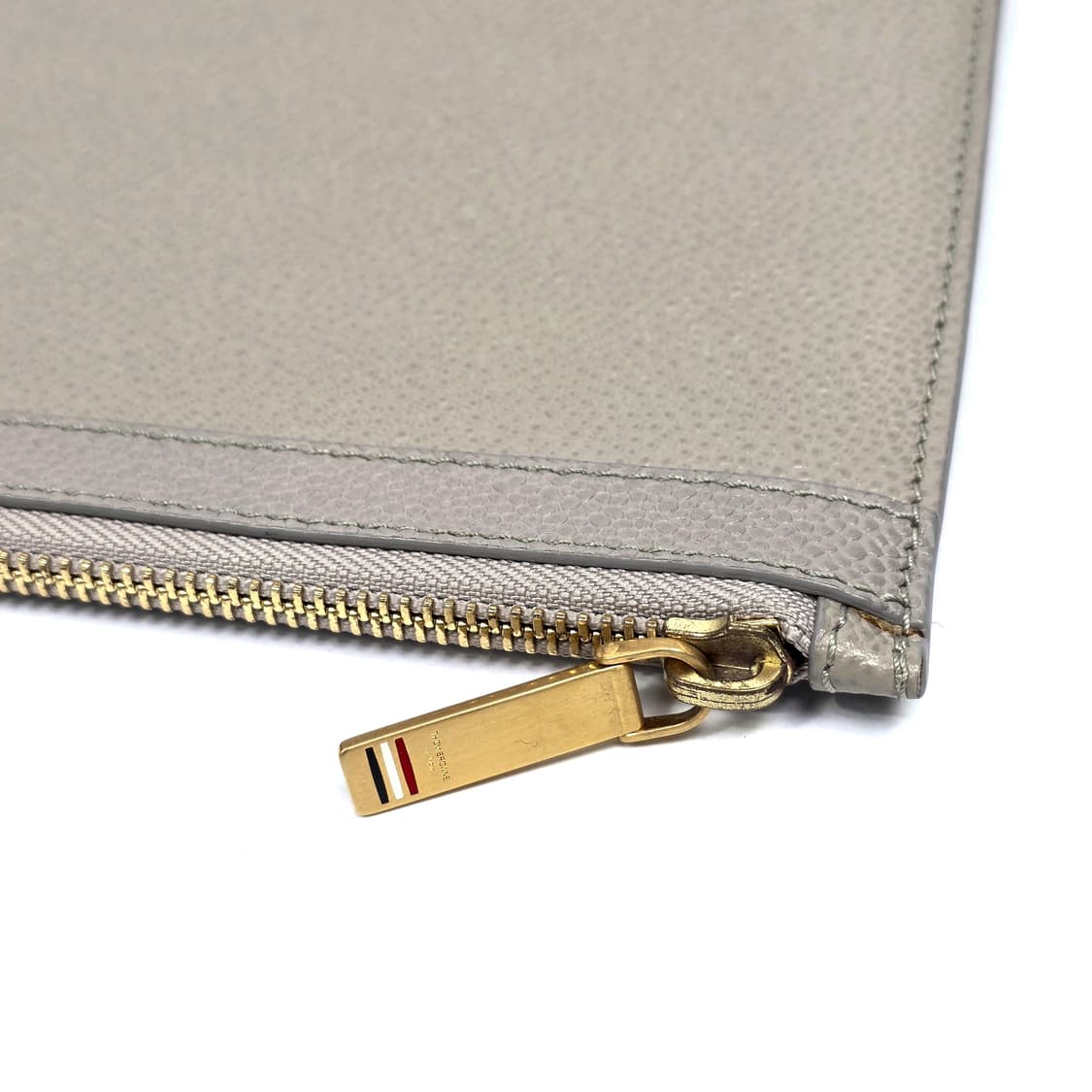 톰브라운 페블그레인 클러치백 그레이 상품이미지5