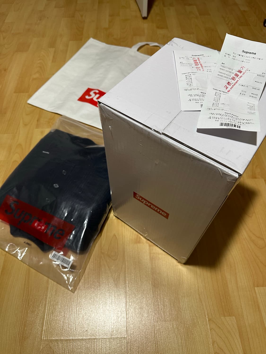 슈프림 홀리데이 15인치 트리 상품이미지3