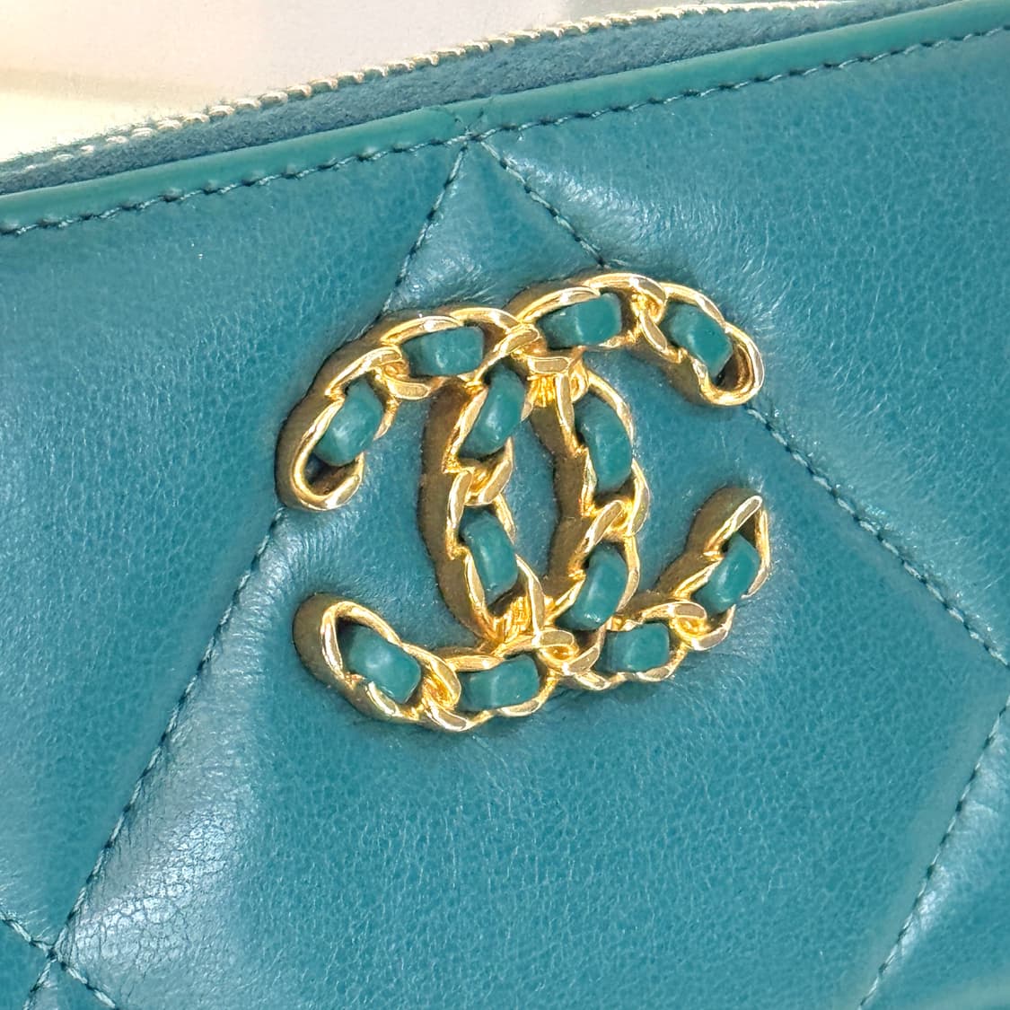 [풀구성] 샤넬 19 지퍼돌이 중지갑 30번대 상품이미지8