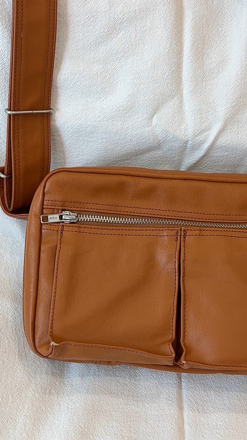 PORTER FREESTYLE SHOULDER BAG (Camel) 상품이미지4