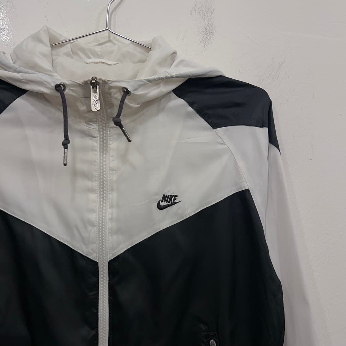 나이키 이너메쉬 배색 래글런 후드 바람막이 상품이미지1