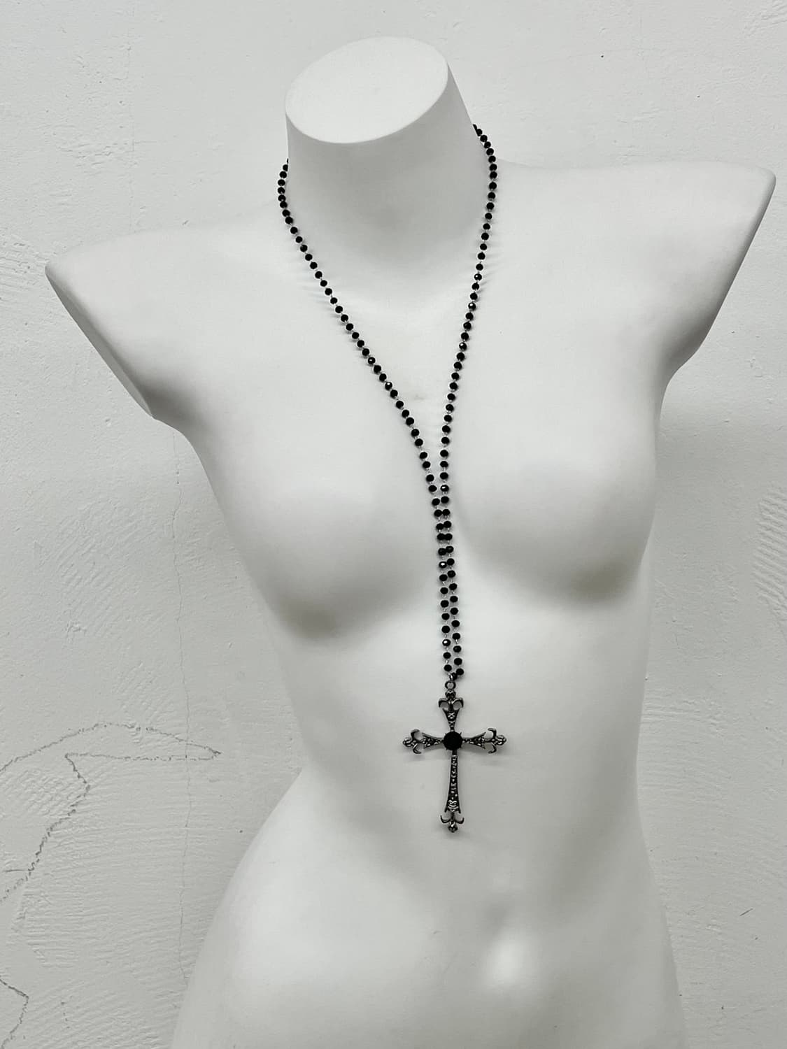블랙 십자가 큐빅 드롭 네크리스 상품이미지4