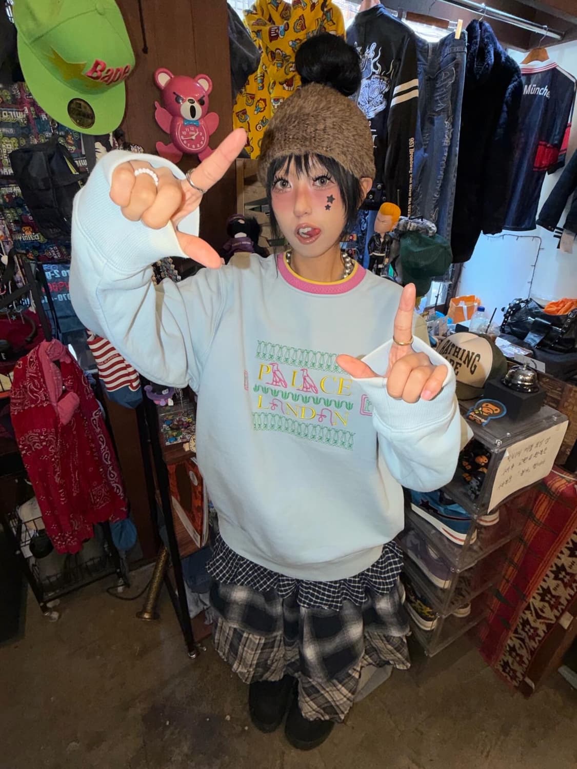 Palace Embroidery Logo Sweatshirts 상품이미지2