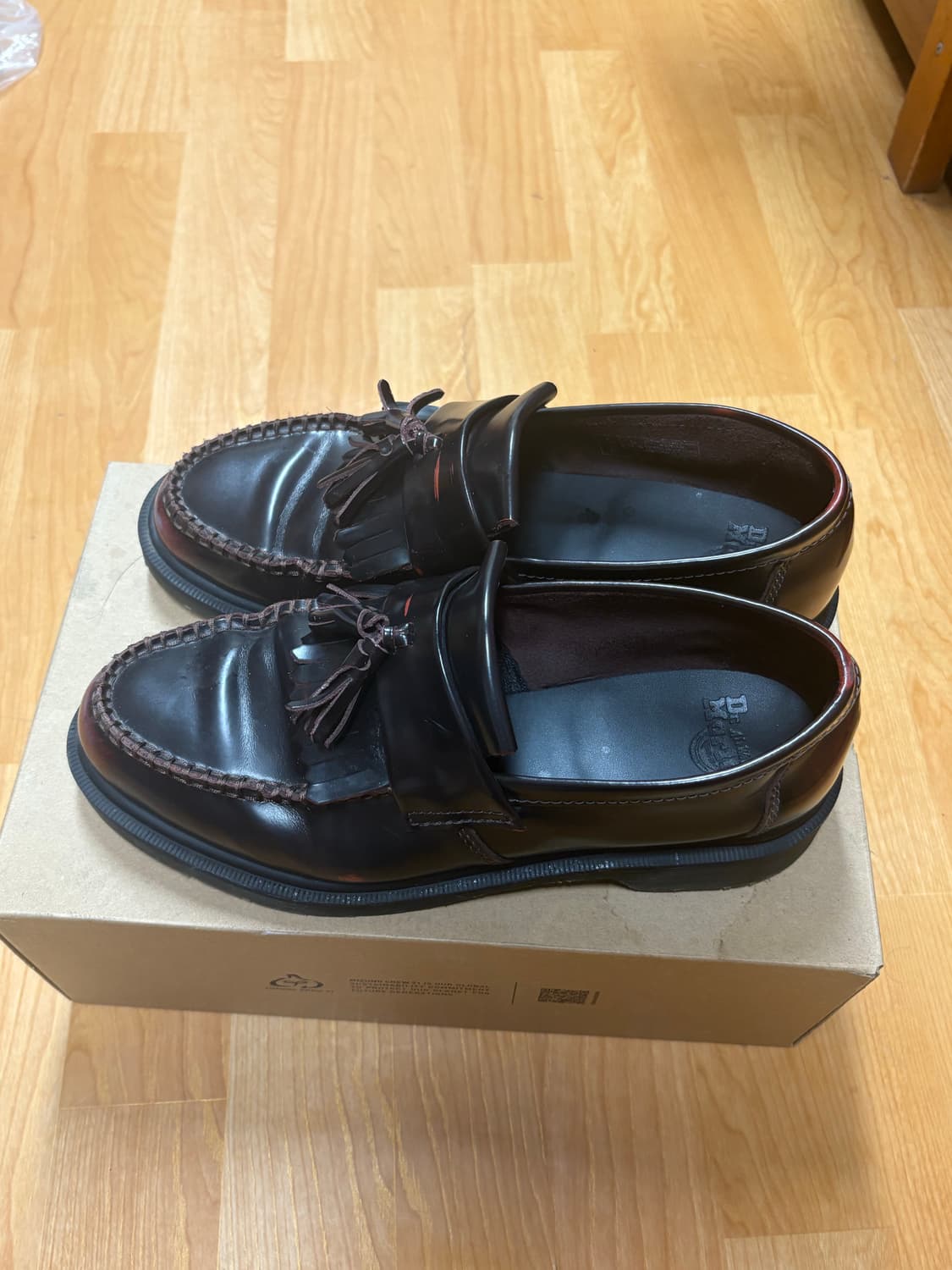 닥터마틴 아드리안 체리레드 uk9 상품이미지3