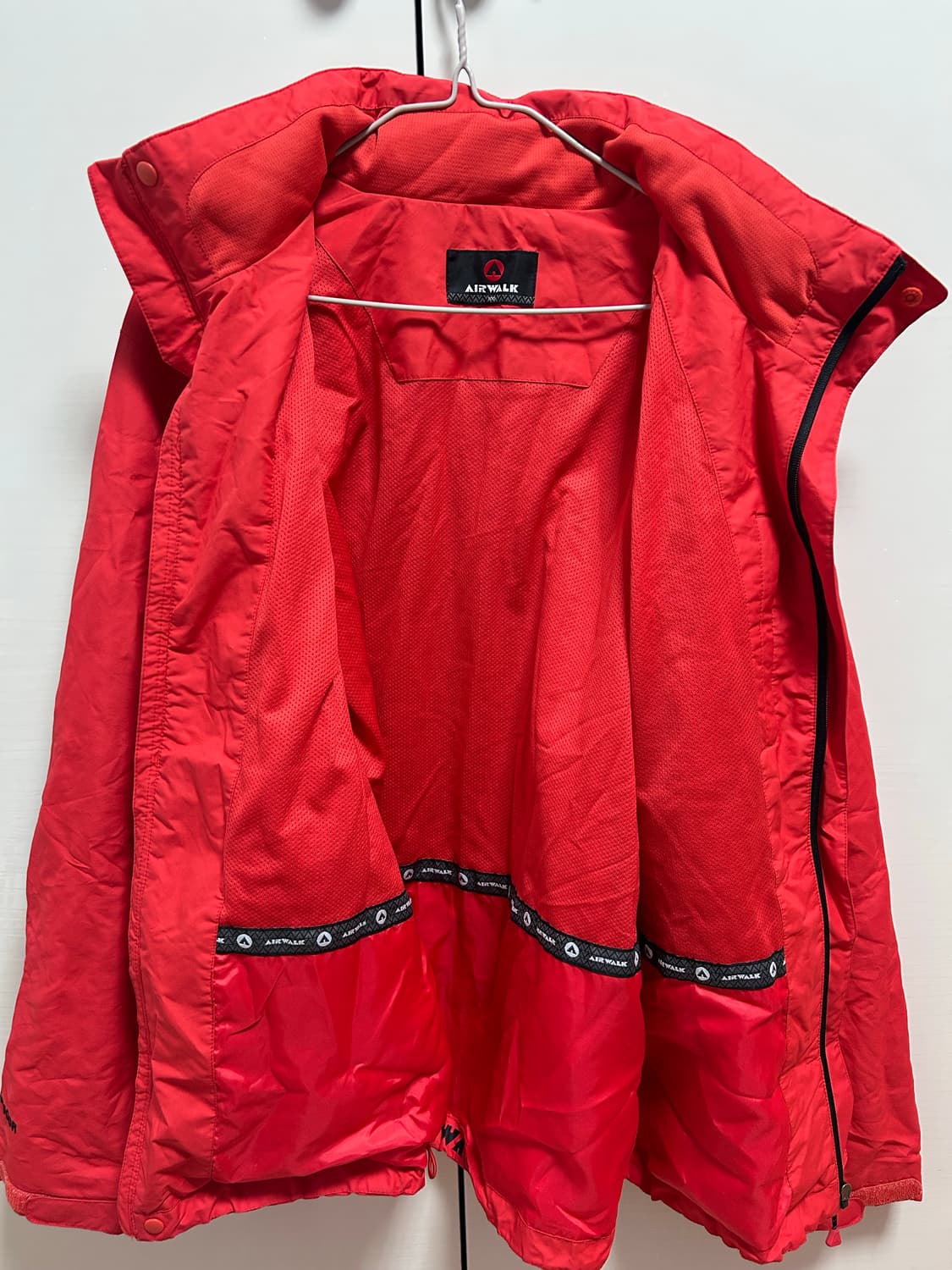 에어워크 빨간색 바람막이 100 사이즈 상품이미지3