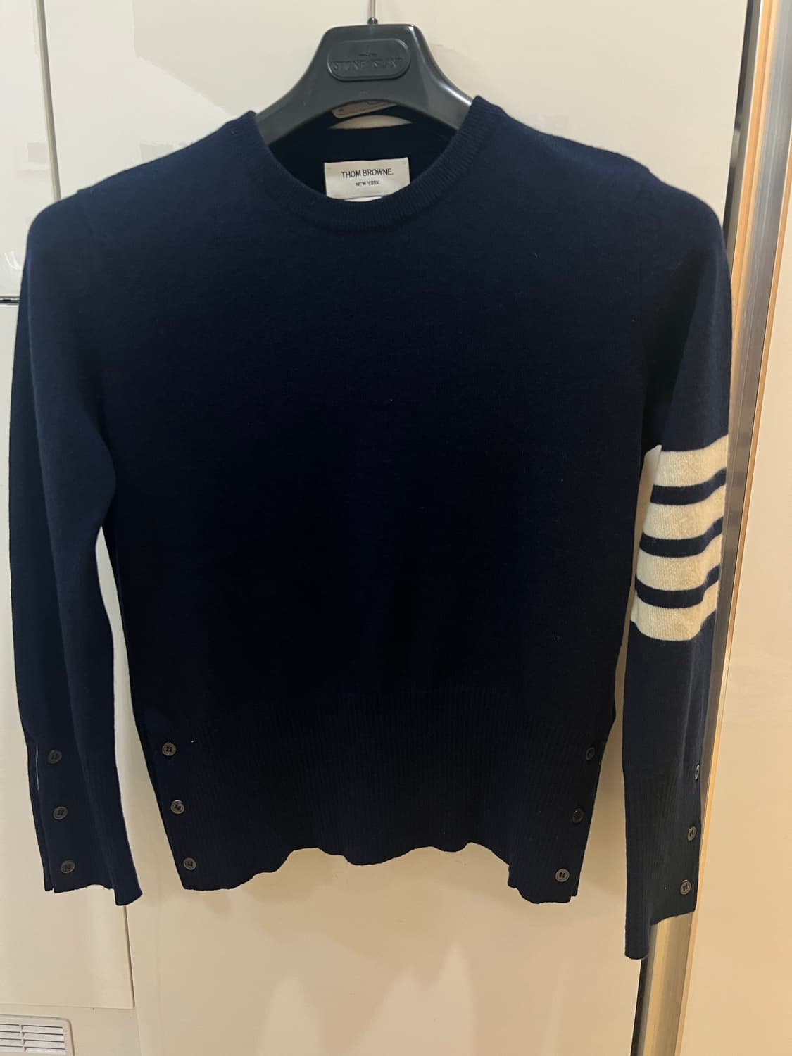 톰브라운 캐시미어 니트 2사이즈 (새상품급) 상품이미지1