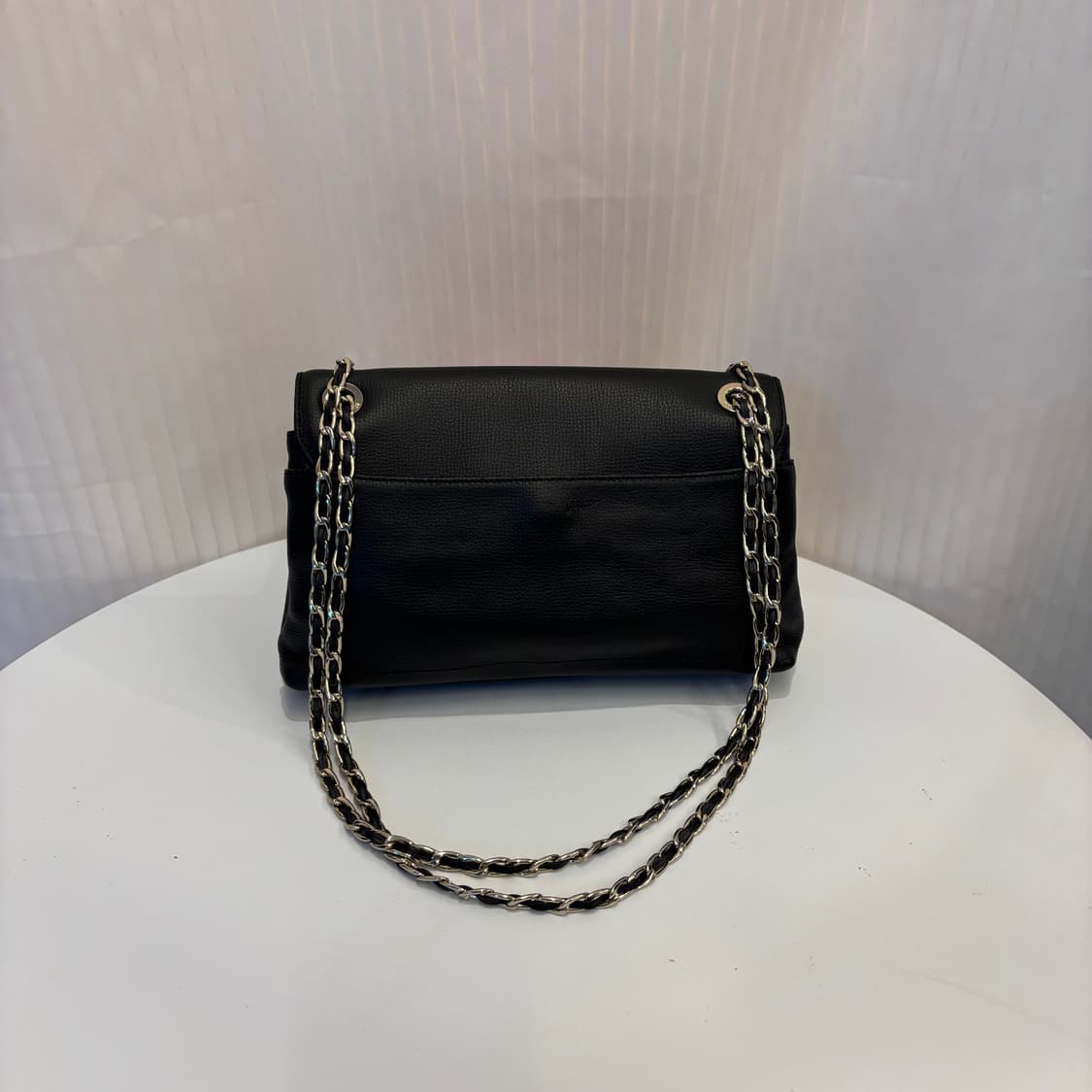 정품 루이까또즈 체인 숄더백     상품이미지4