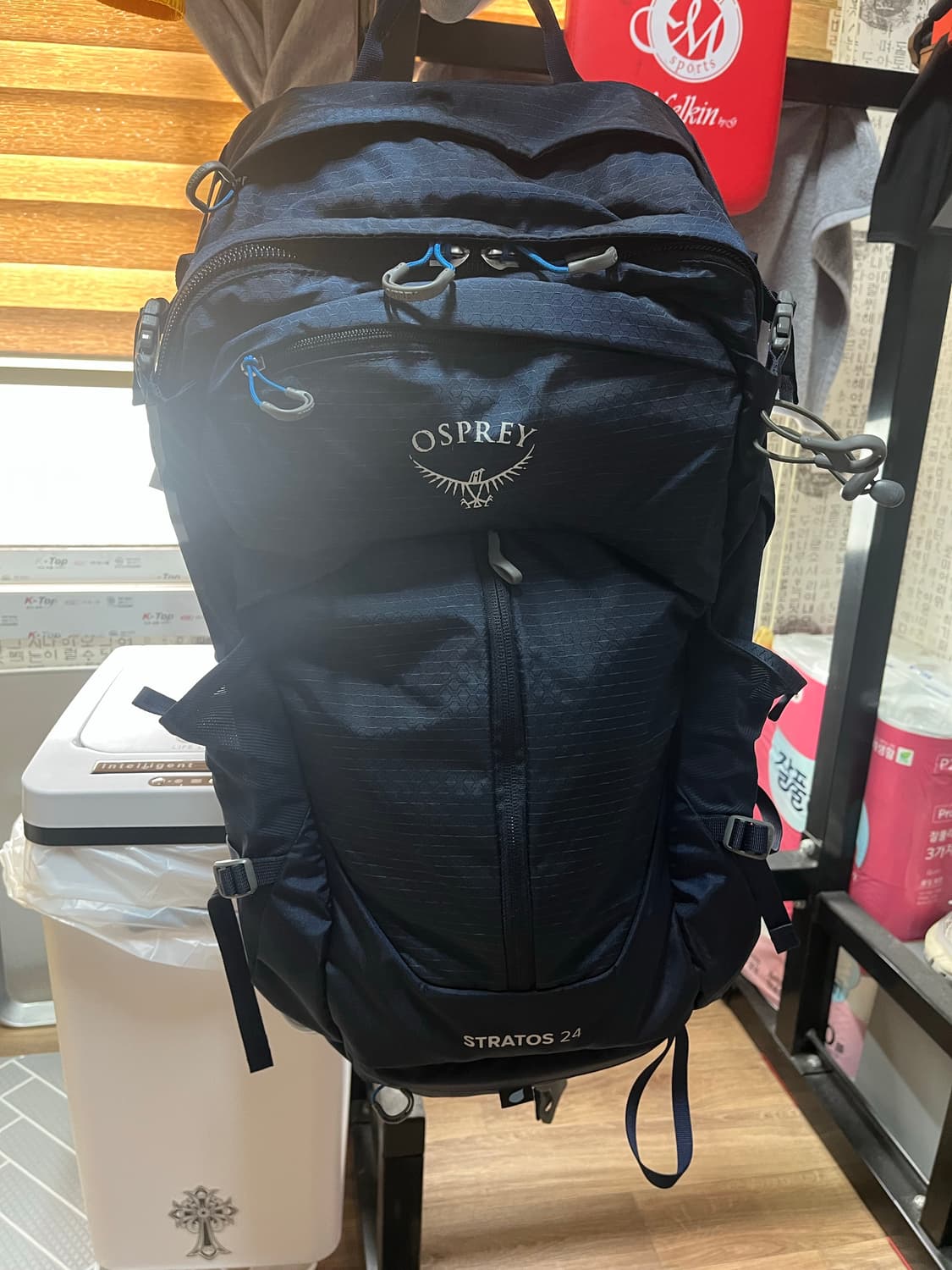 오스프리 스트라토스 24 상품이미지1