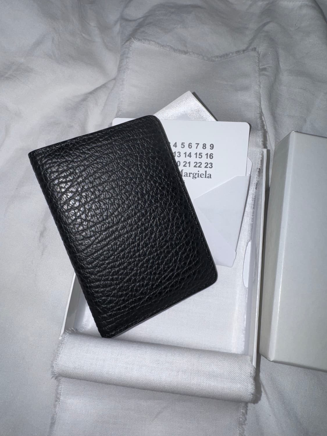 카드 지갑 ) 메종 마르지엘라 보빈 레더 카드 홀더 블랙 상품이미지3