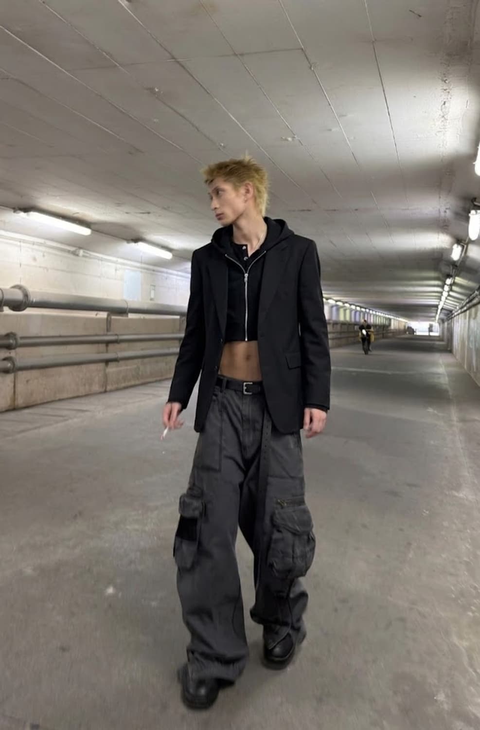 [NVRFRGT : 네버포겟] DETACHABLE HOODED 블레이저 상품이미지1