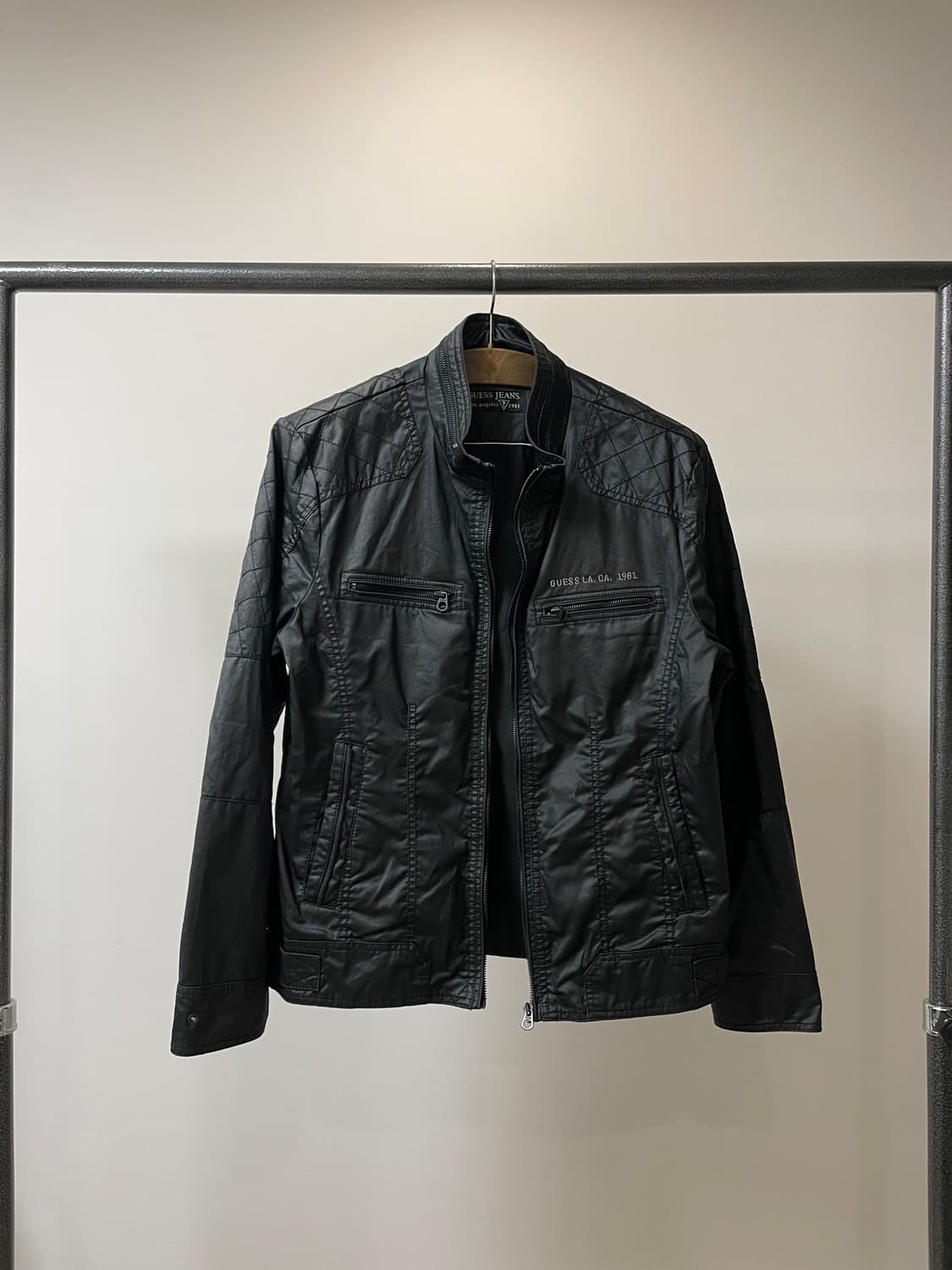 (XL) Guess 게스 블랙 락시크 블루종 자켓 상품이미지1