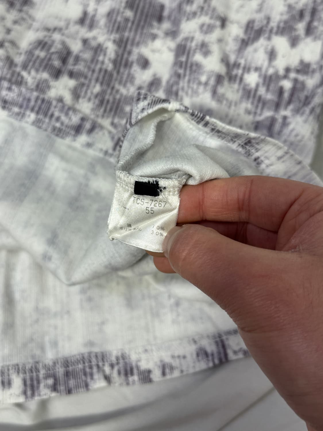 토네이도 마트 블리치 브이넥 티셔츠  상품이미지7