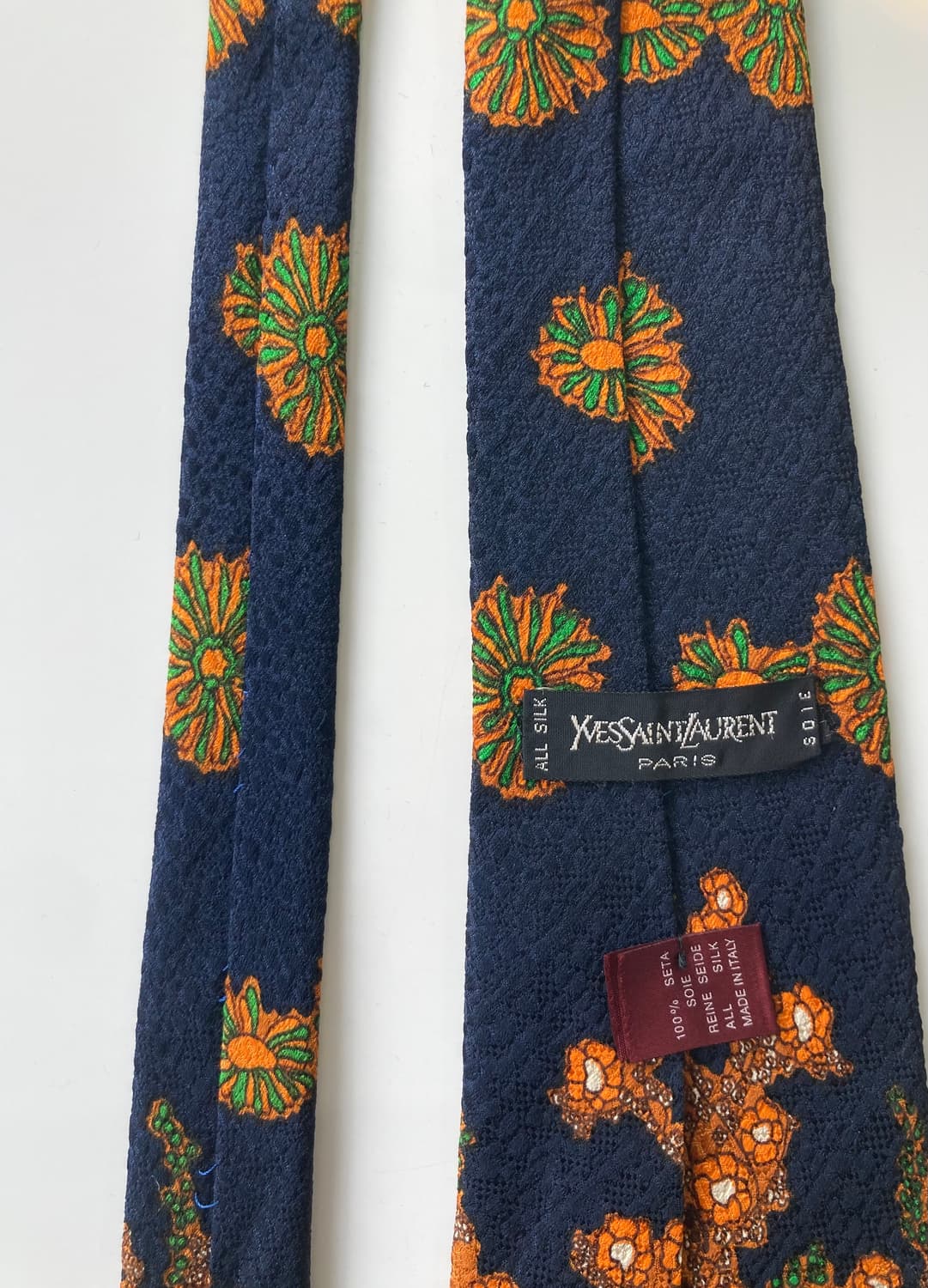 입생로랑 넥타이 상품이미지4