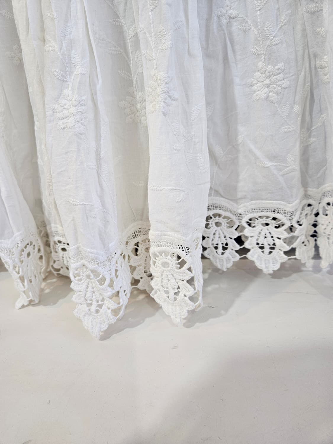 레이스 자수 스커트 상품이미지4