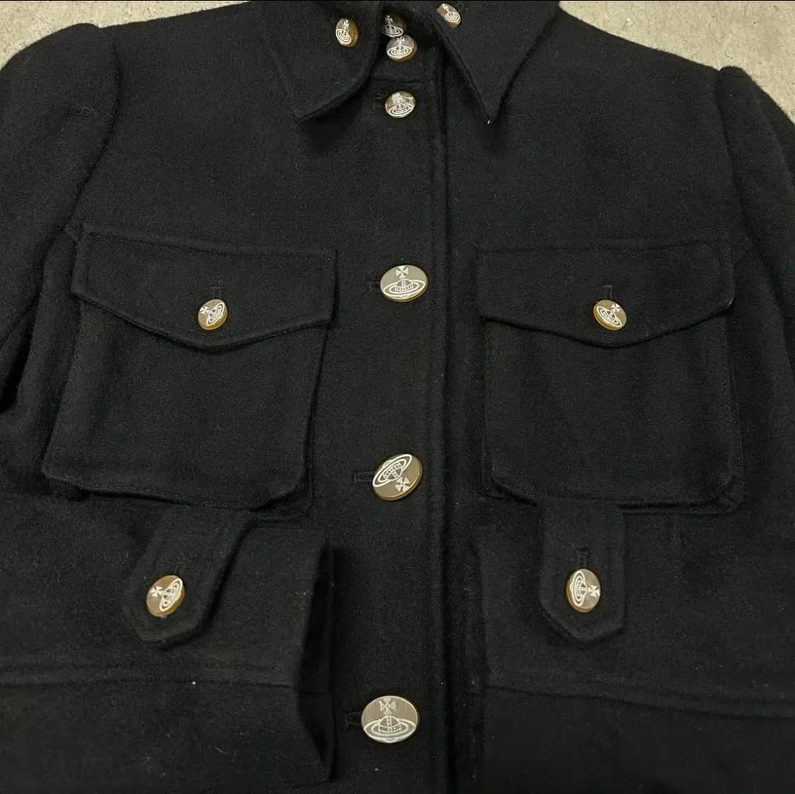 비비안웨스트우드 코트 상품이미지1