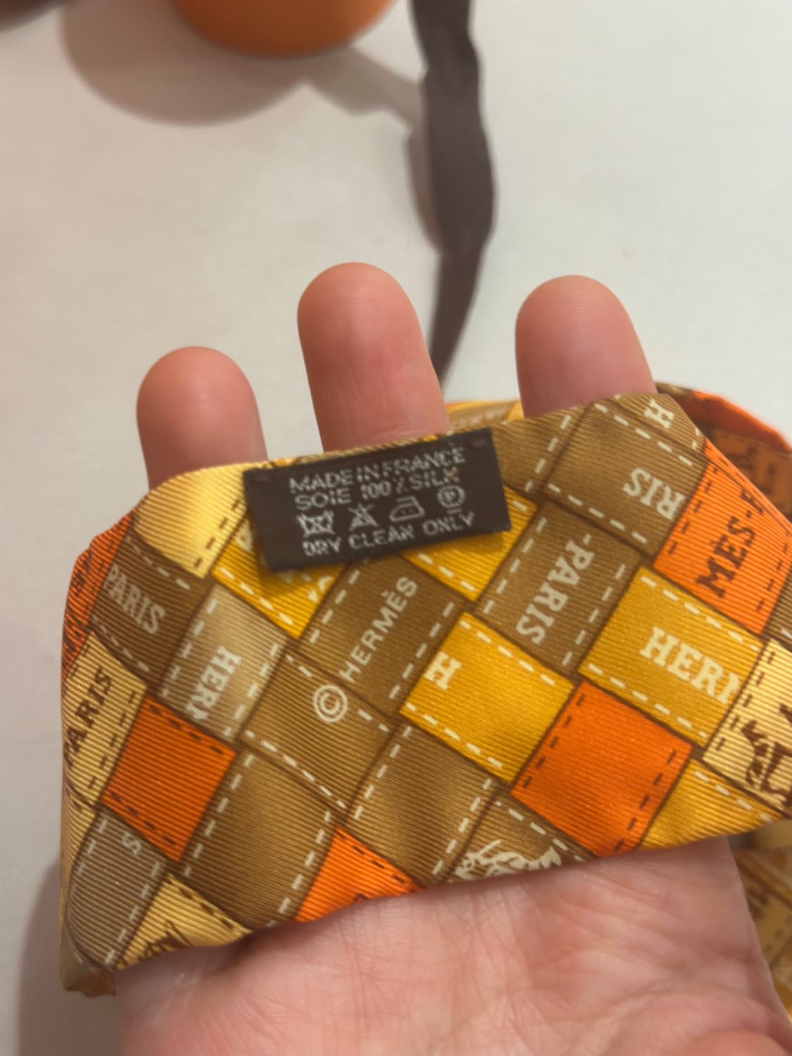 에르메스 트윌리 스카프 오렌지 (새상품) 상품이미지5