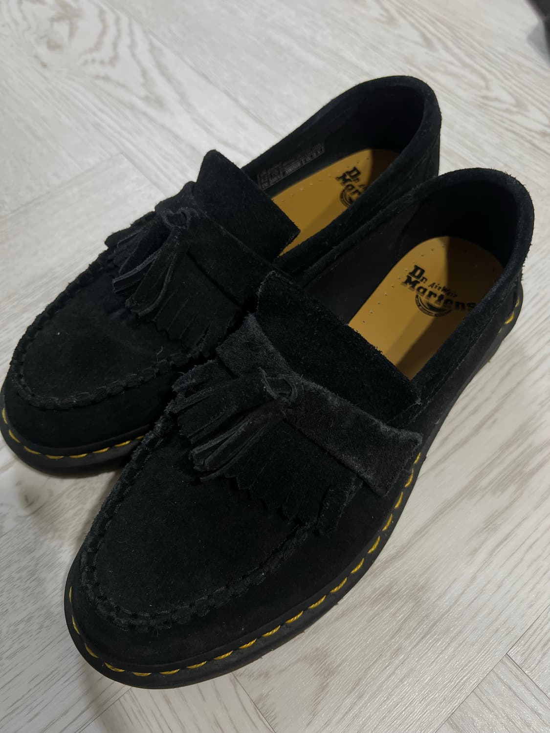 닥터마틴 아드리안 E.H 스웨이드 상품이미지1