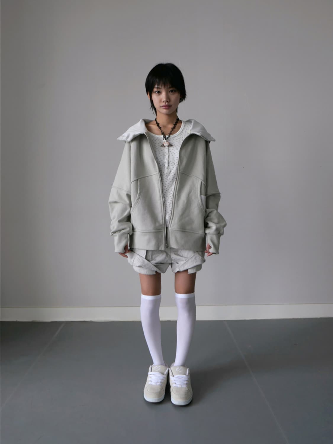Babyrab eggshell hoodie jk in sage green 상품이미지1