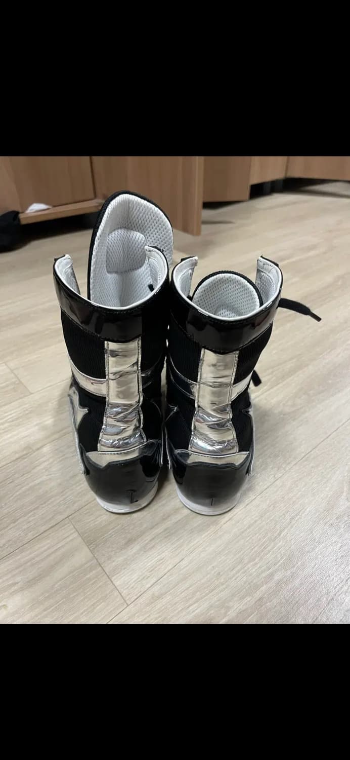 지도칸 복싱화 팝니다 270사이즈 상품이미지4