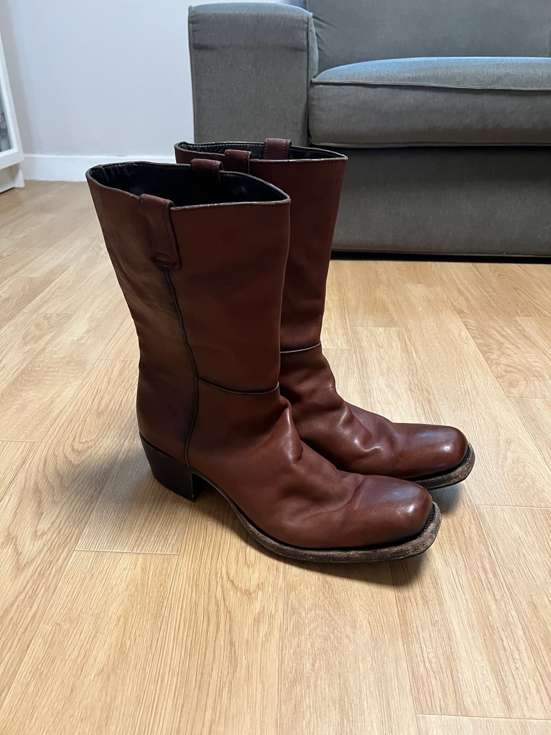 프라다 앤틱 레더 부츠 상품이미지4