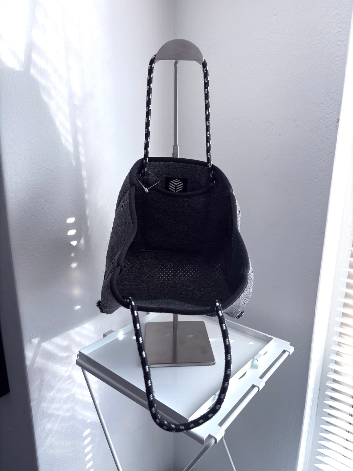 와이즈 스타일 네오프렌 핸드백 상품이미지5