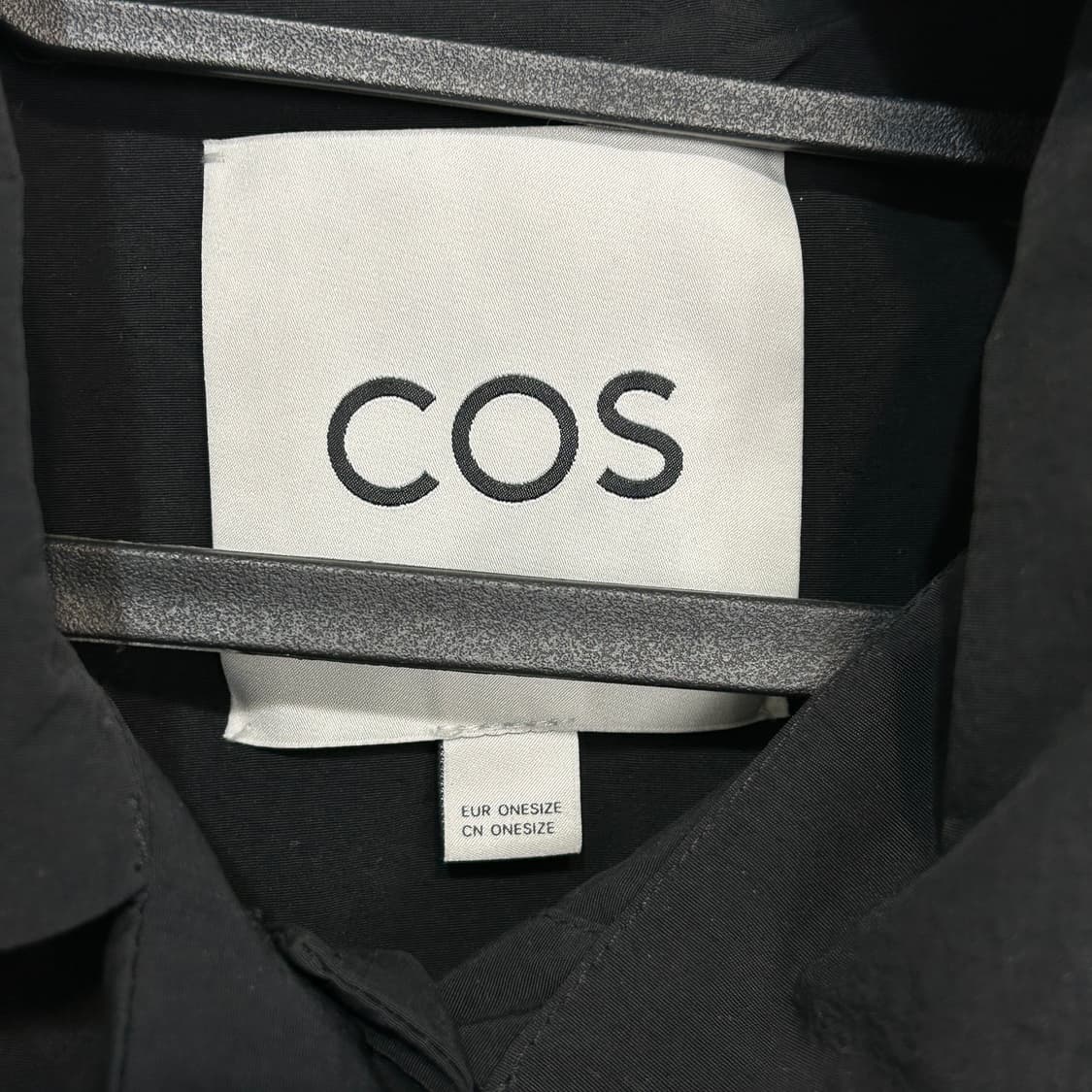 코스 COS 스카프 디테일 크롭 트렌치 코트 블랙 상태최상 상품이미지5
