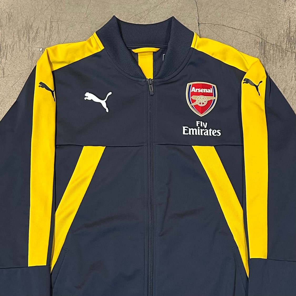 M 푸마 아스날 옐로우라인 챠콜 트랙탑 상품이미지1