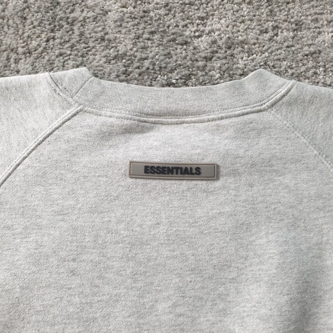 [무료배송] ESSENTIALS FEAR OF GOD 맨투맨 상품이미지8