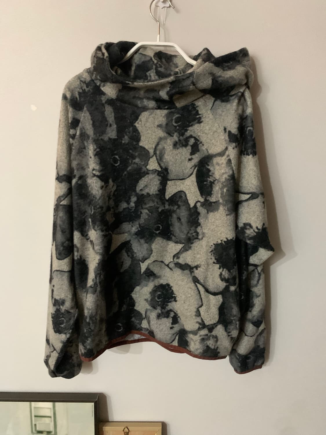 포코포스카 하이넥 테이프 후디 상품이미지1