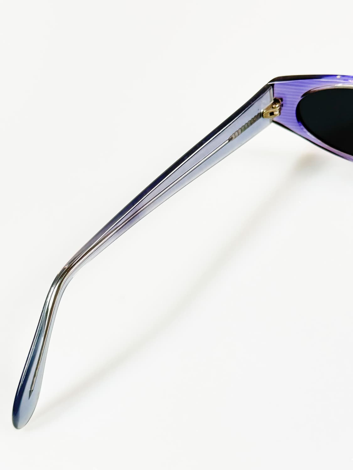 90s 퍼플 볼드 오벌 프레임 빈티지 선글라스 상품이미지7
