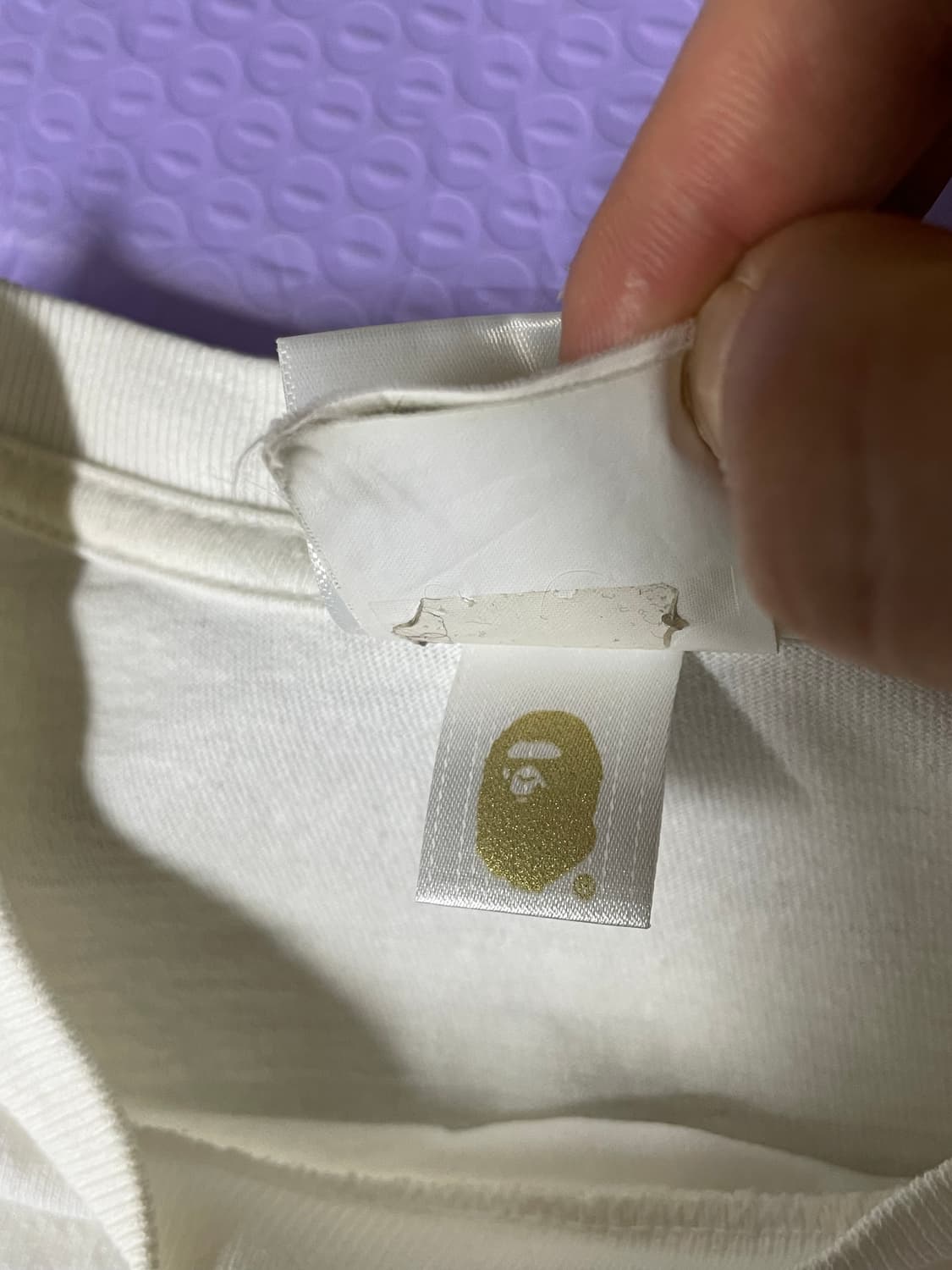 베이프 화이트 티셔츠 상품이미지4