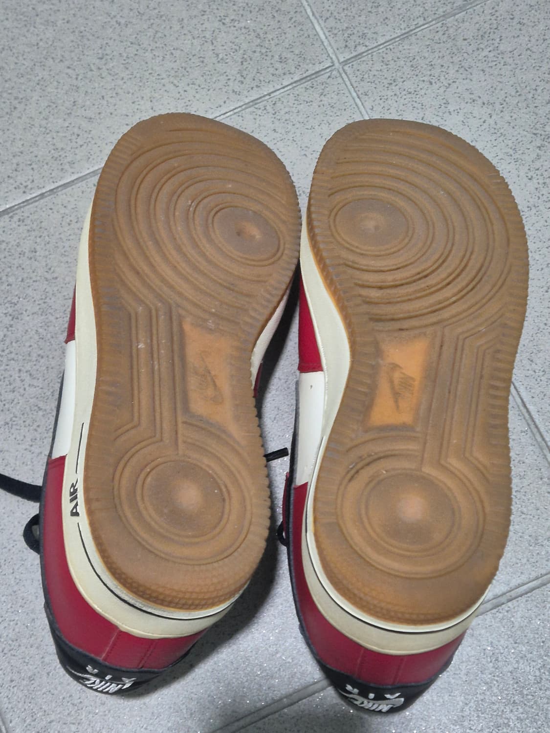 나이키 에어포스1 짐레드 시카고 270 상품이미지3