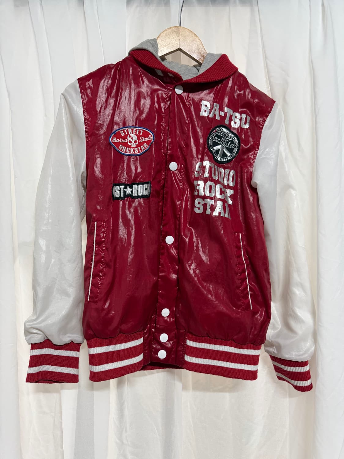 Ba-Tsu Studio Hoodie Red Skull Jacket 상품이미지1