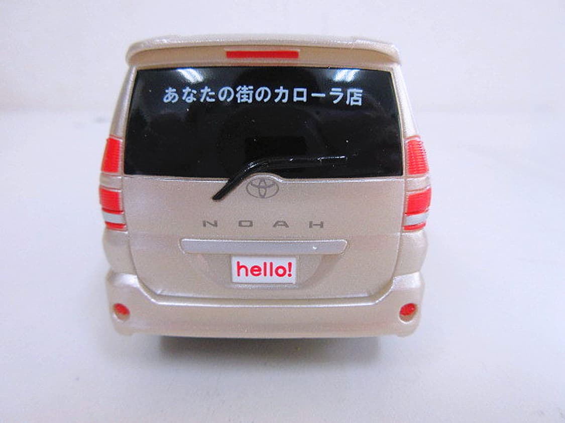 일본 도요타 흔들흔들 흔들리는 도라에몽 풀백카 미니 자동차 모형 토요타( 상품이미지5