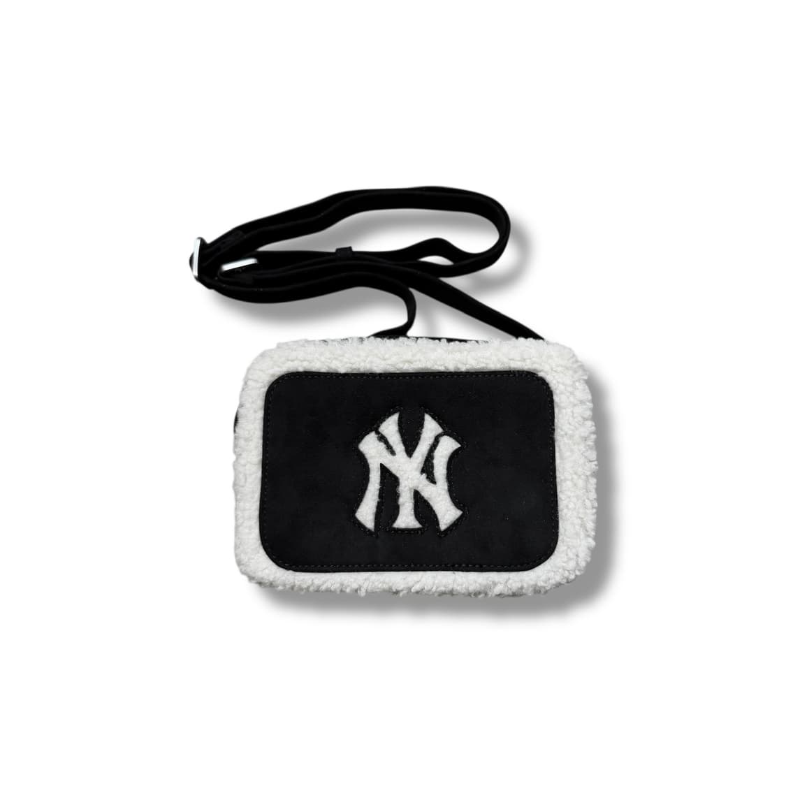 MLB 베이직 무스탕 미니 크로스백 상품이미지1