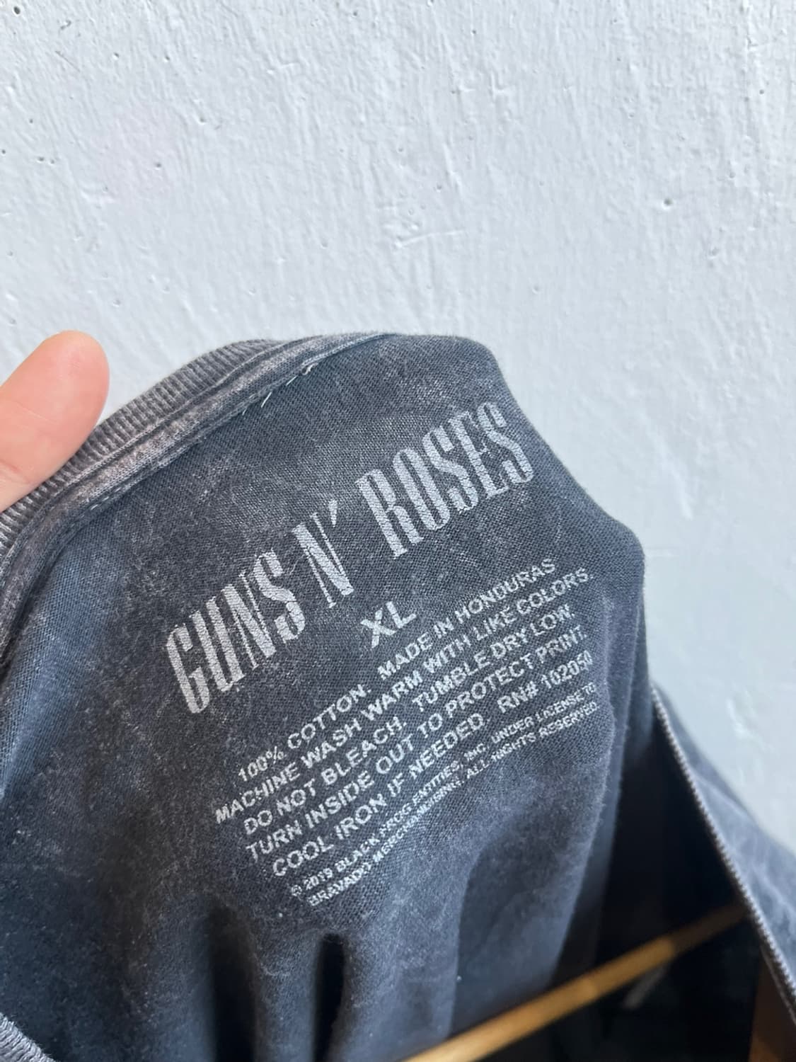 건즈 앤 로지스 1988 투어 반팔 티셔츠  상품이미지4