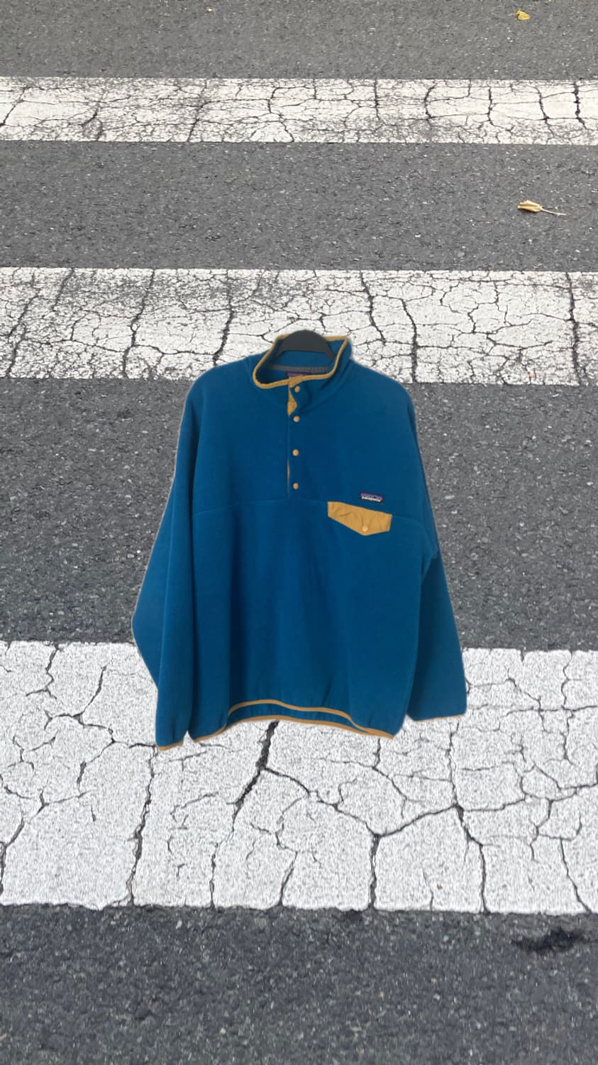 파타고니아 신칠라 풀오버 언더워터 블루/옐로우 (L) 상품이미지1