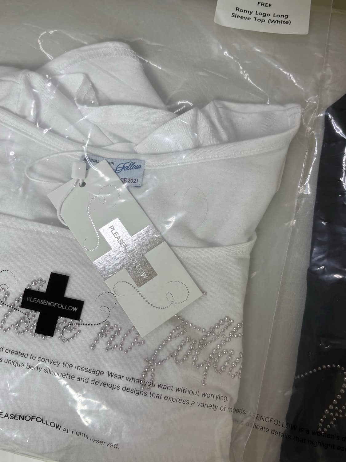 플리즈노팔로우 1+1 로미탑 화이트 상품이미지2