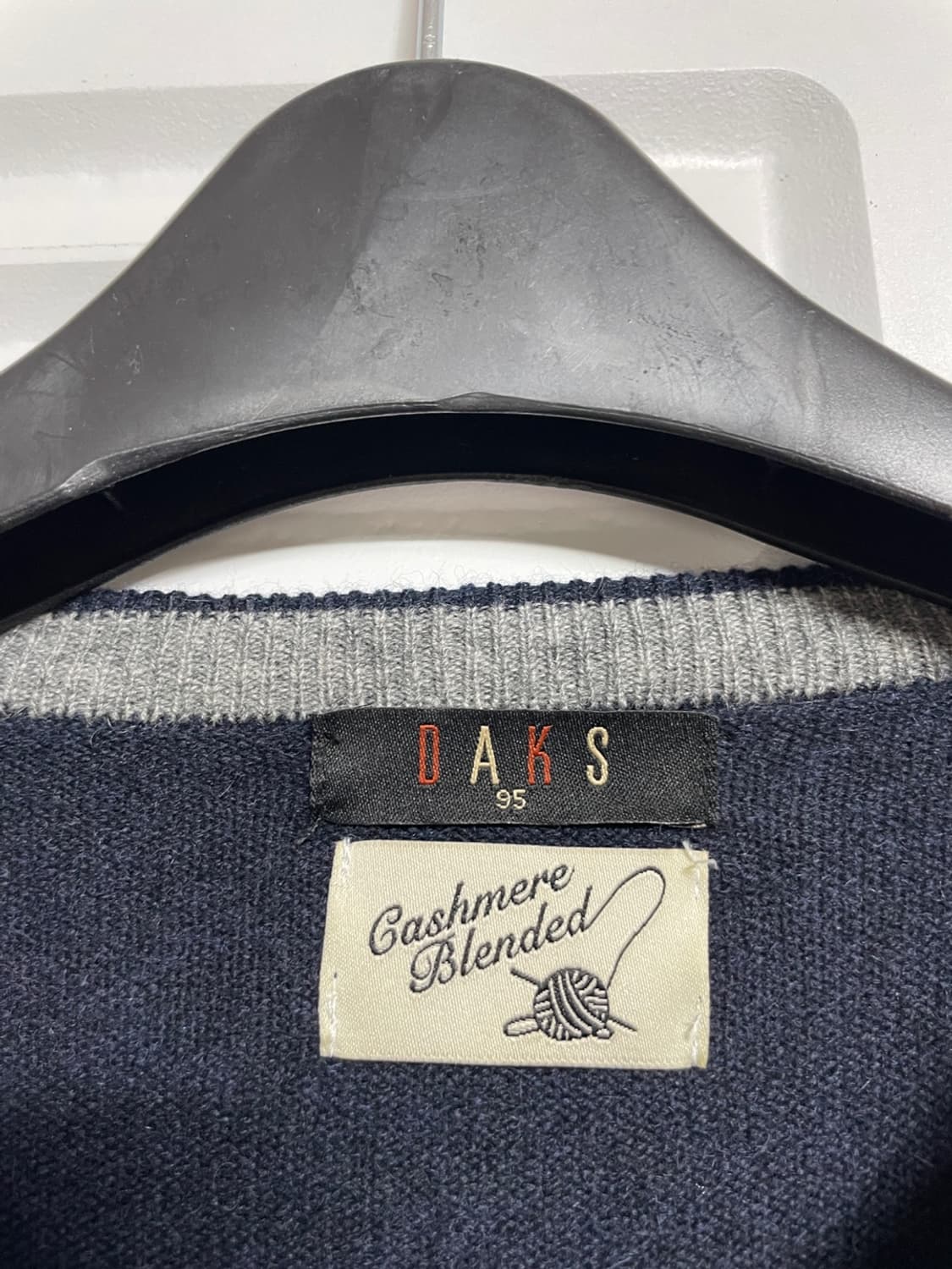 닥스 캐시미어 니트 상품이미지4